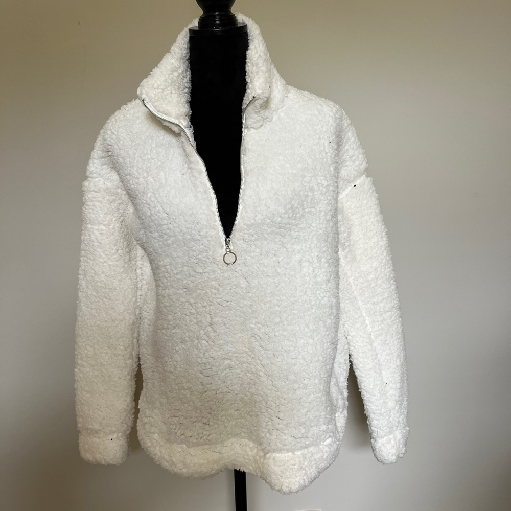 Pullover fleece